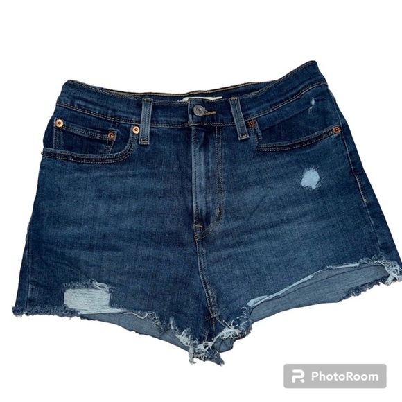 Levi High rise shorts medium wash distressed size 29 - Picture 1 of 9